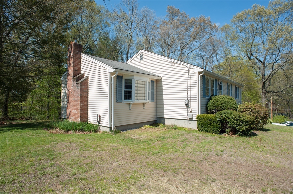 167 Theresa Cir, Northbridge, MA, 167 Theresa Cir, Northbridge, MA Photo #2