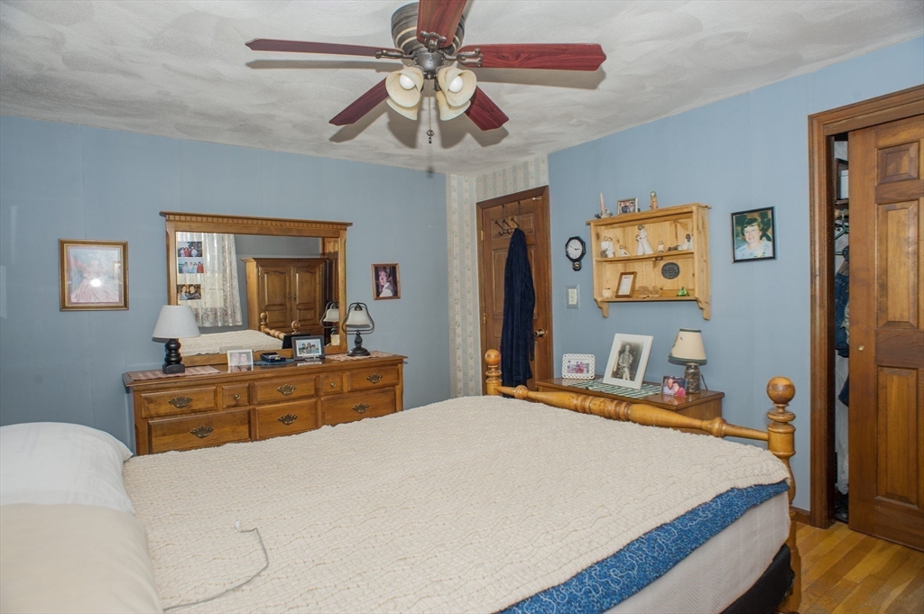 167 Theresa Cir, Northbridge, MA, 167 Theresa Cir, Northbridge, MA Photo #23