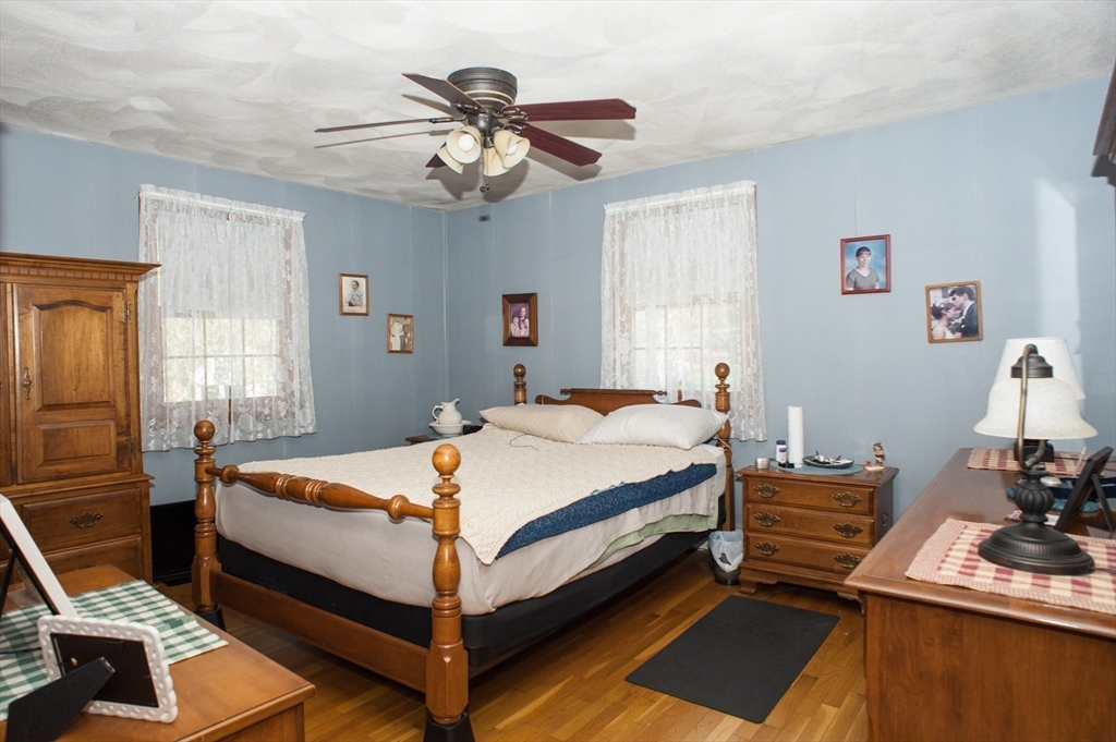 167 Theresa Cir, Northbridge, MA, 167 Theresa Cir, Northbridge, MA Photo #22