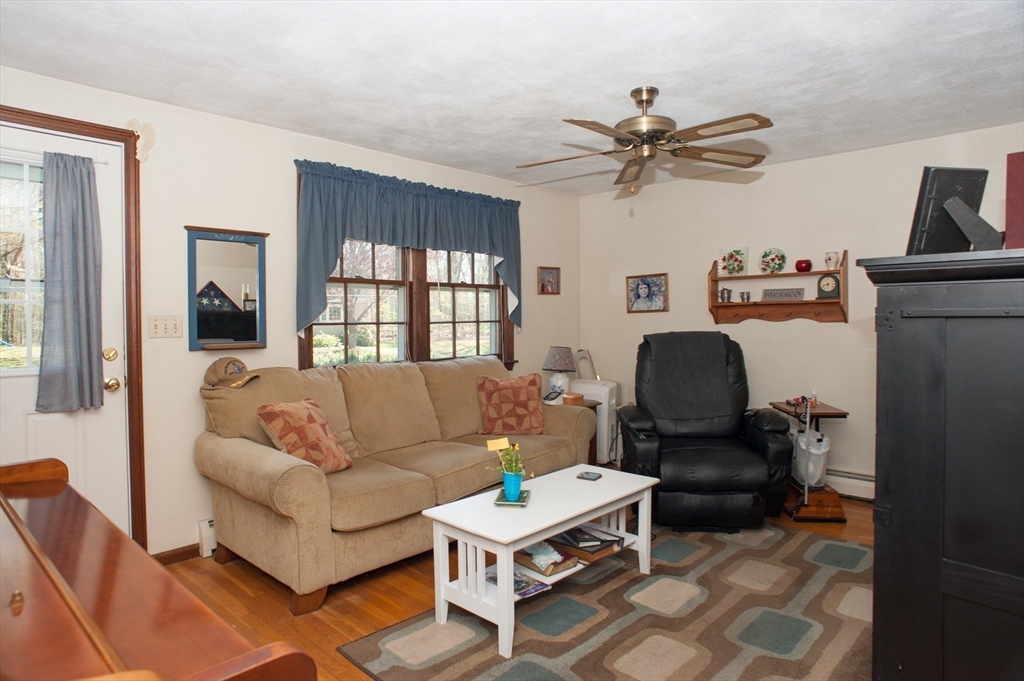 167 Theresa Cir, Northbridge, MA, 167 Theresa Cir, Northbridge, MA Photo #13