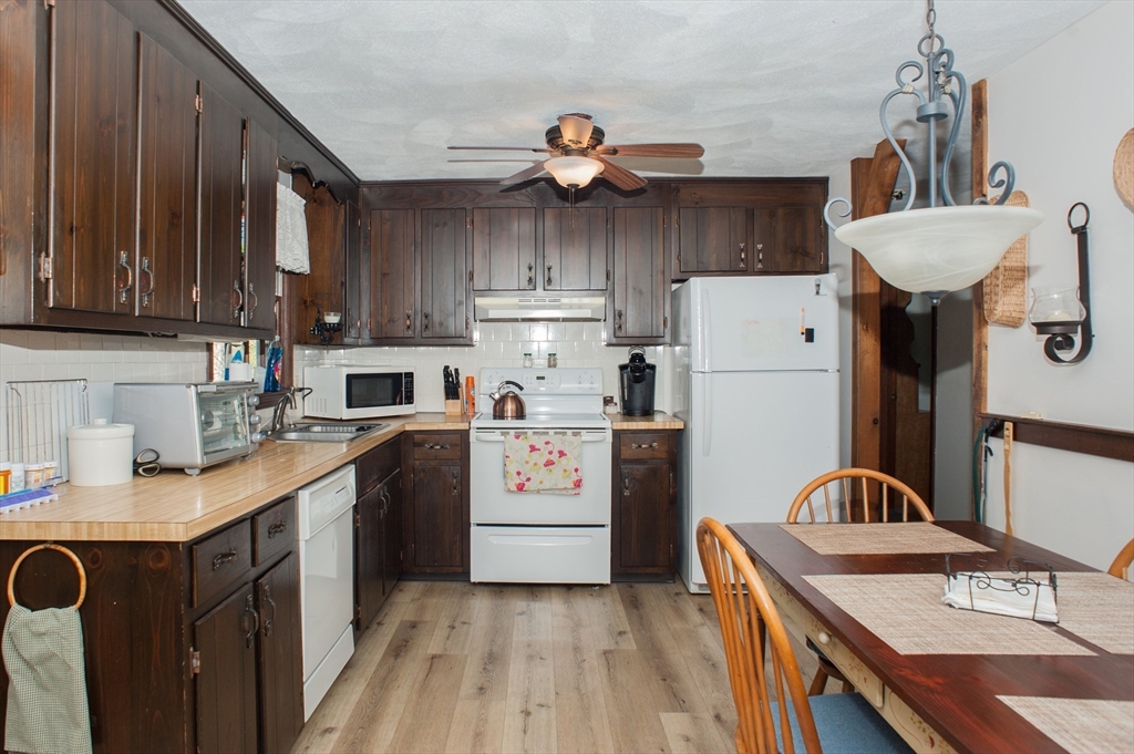 167 Theresa Cir, Northbridge, MA, 167 Theresa Cir, Northbridge, MA Photo #5