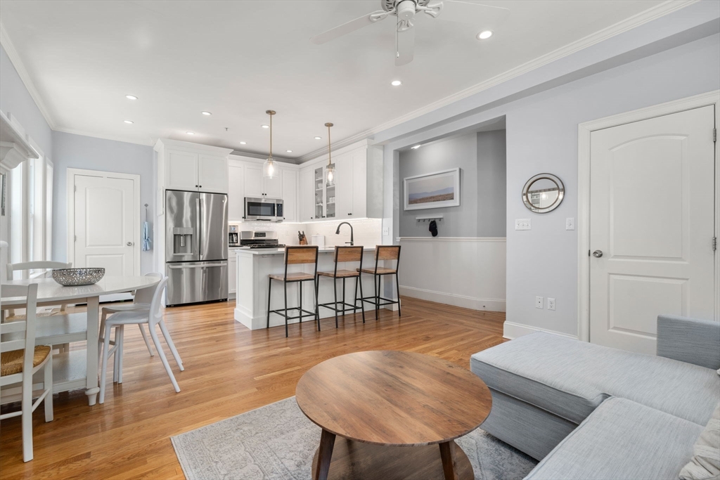 46 Symmes Street 1