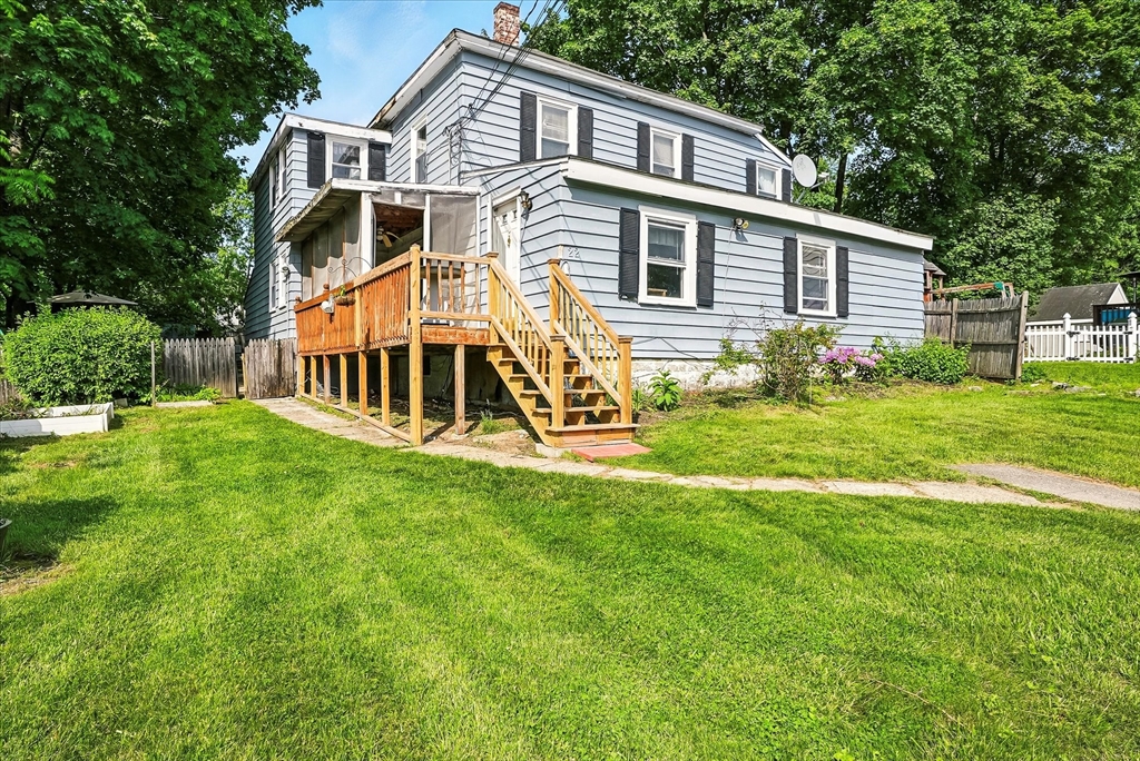 22 Douglas Ave