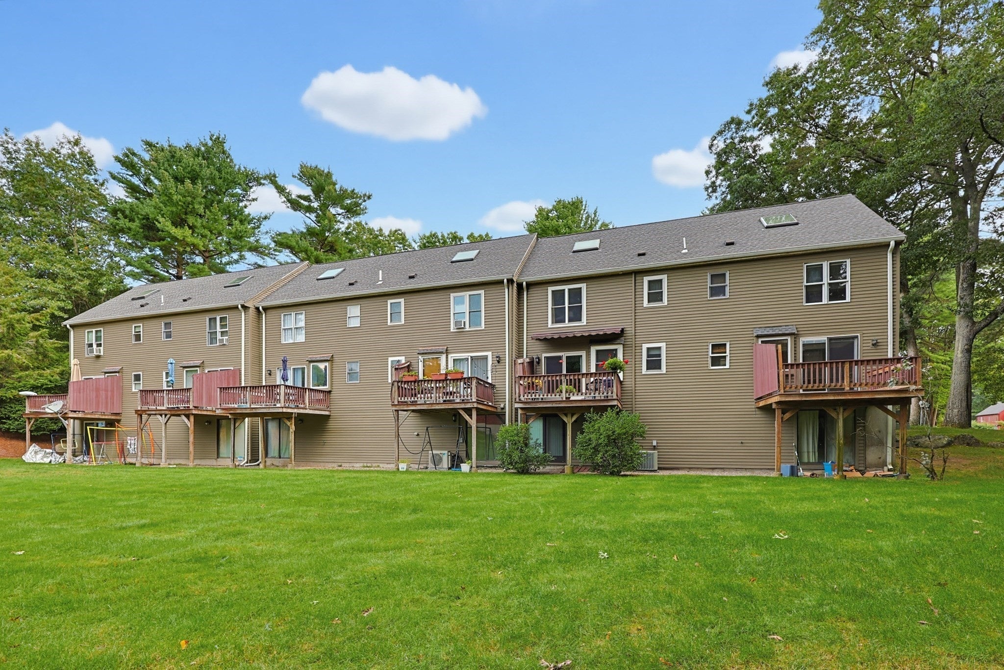 10 Village Way #A, Norton, MA Photo #9