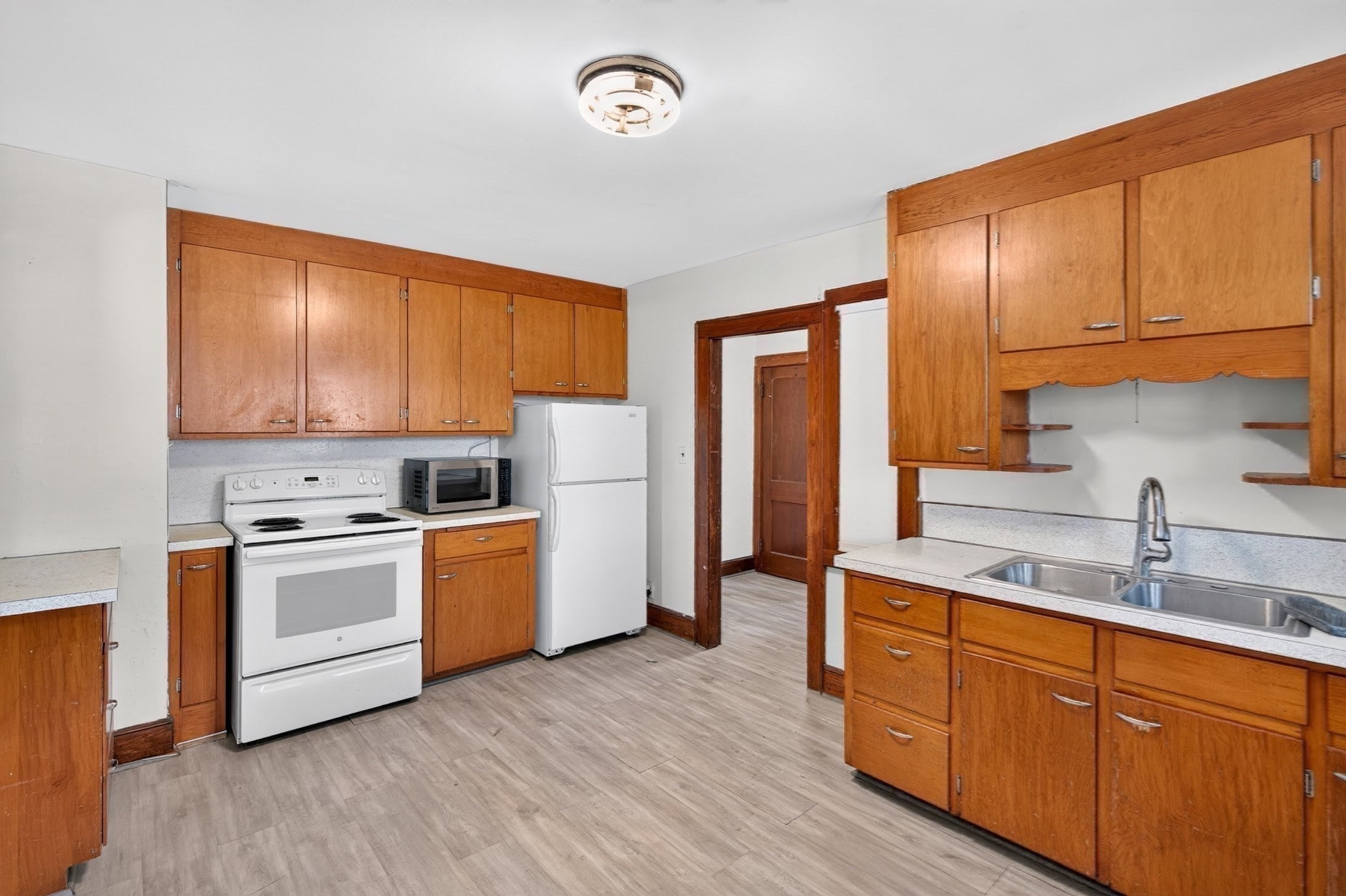 9-13 Nathan Rd, Waltham, MA Photo #17