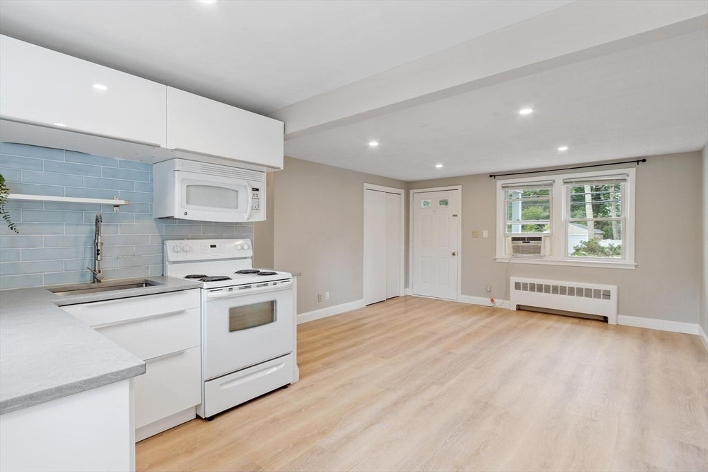 278 South Rd #278, Bedford, MA, 278 South Rd #278, Bedford, MA Photo #7