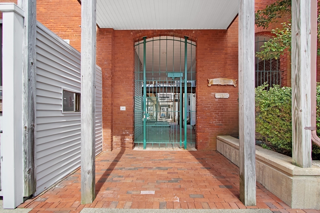 45 Main St 217