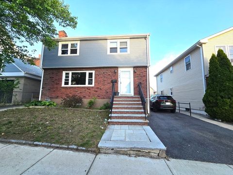 107 Swan St Everett MA 02149