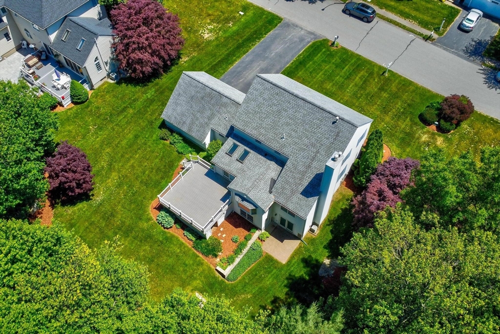 11 Thornton Dr