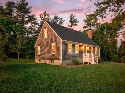 151 Walnut Plain Rd Rochester MA 02770