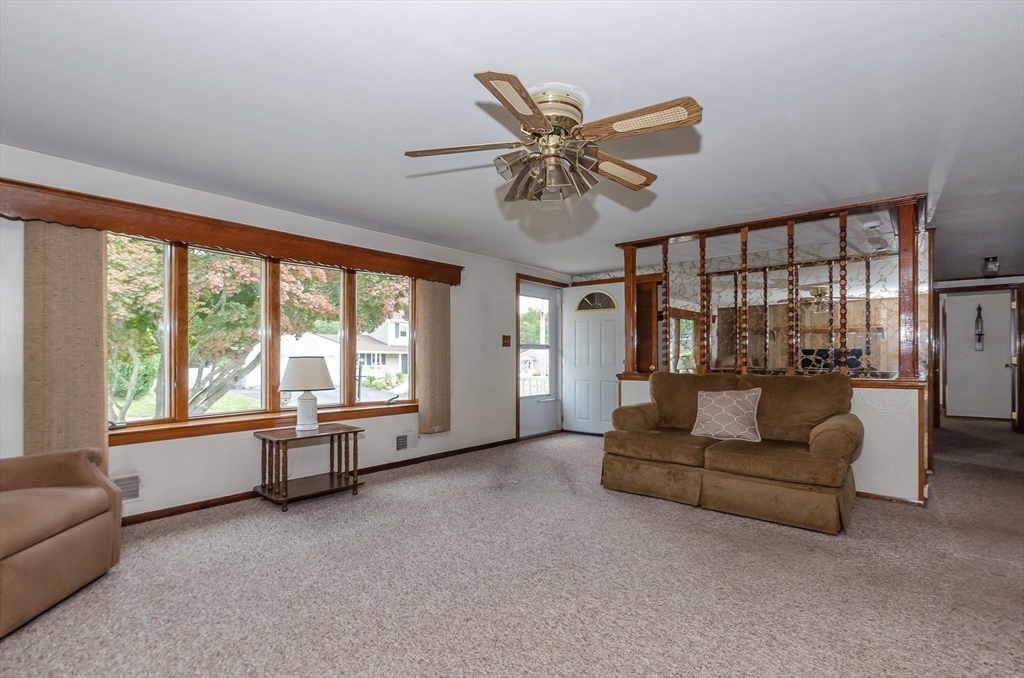 147 Sheraton Ave