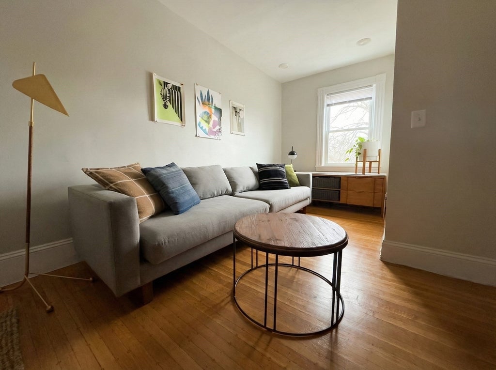 20 Fellsway W #2, Somerville, MA, 20 Fellsway W #2, Somerville, MA Photo #1