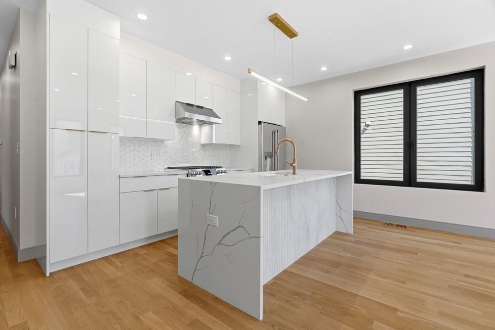 32 Mckone Street