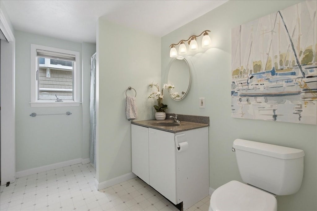 176 Foster Ave, Marshfield, MA Photo #27