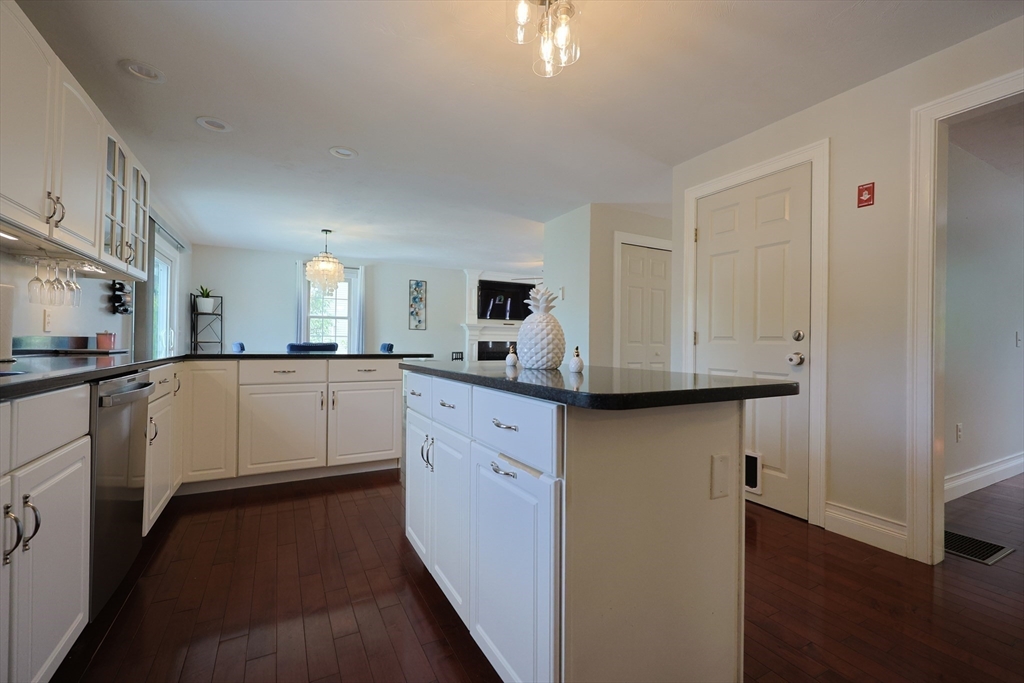 38 Etre Drive