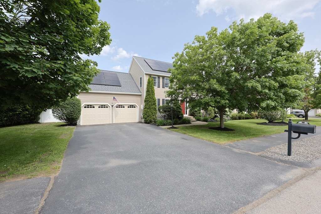 38 Etre Drive