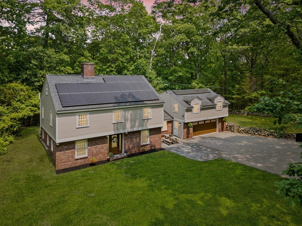 21 Sunrise Rd