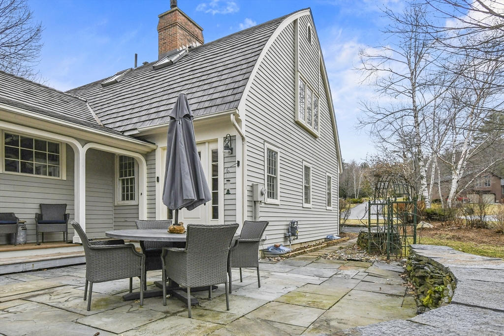 7 Whipoorwill Lane