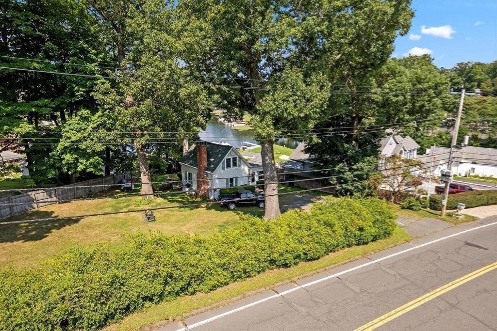 82 Point Grove Rd, Southwick, MA, 82 Point Grove Rd, Southwick, MA Photo #3