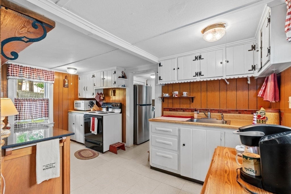 82 Point Grove Rd, Southwick, MA, 82 Point Grove Rd, Southwick, MA Photo #15