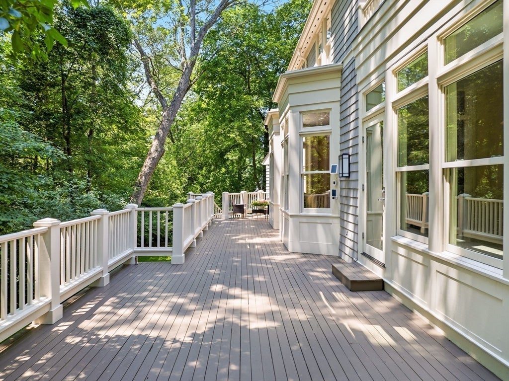 49 Buswell Park