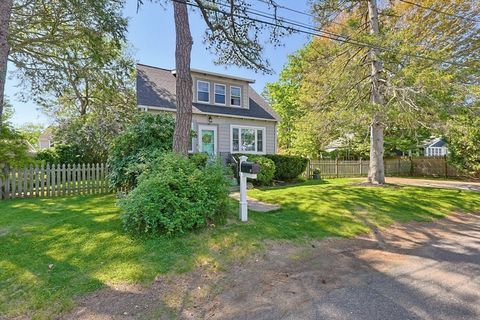 Photo of 38 Sentinel St, Stoughton, MA 02072 (MLS # 73521383)