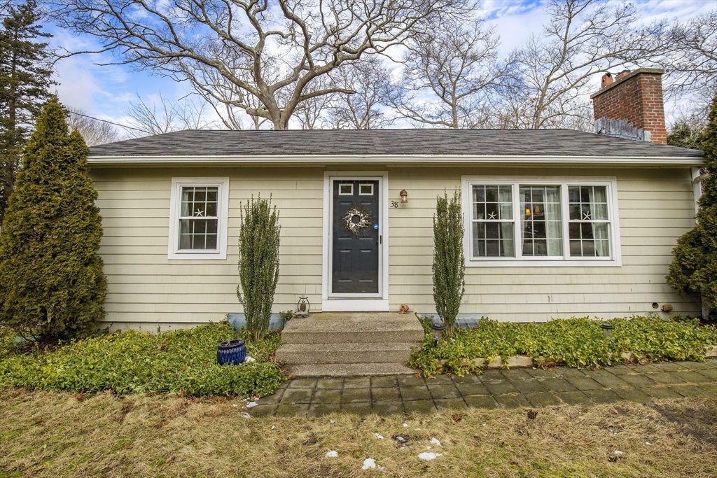 38 Glen Ave