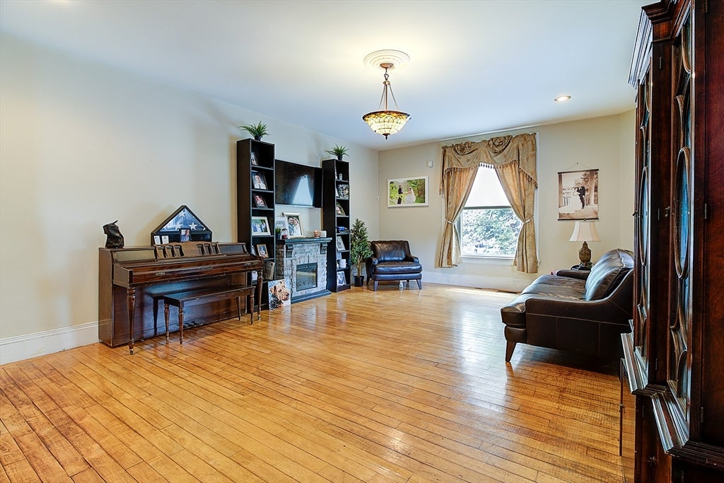 13 Blackstone Street, Cumberland, RI Photo #25