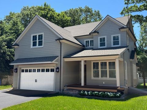 30 Gibson St Needham MA 02492
