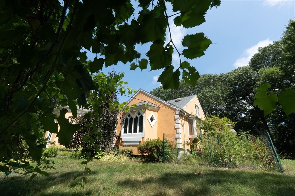 5 Fairview Rd