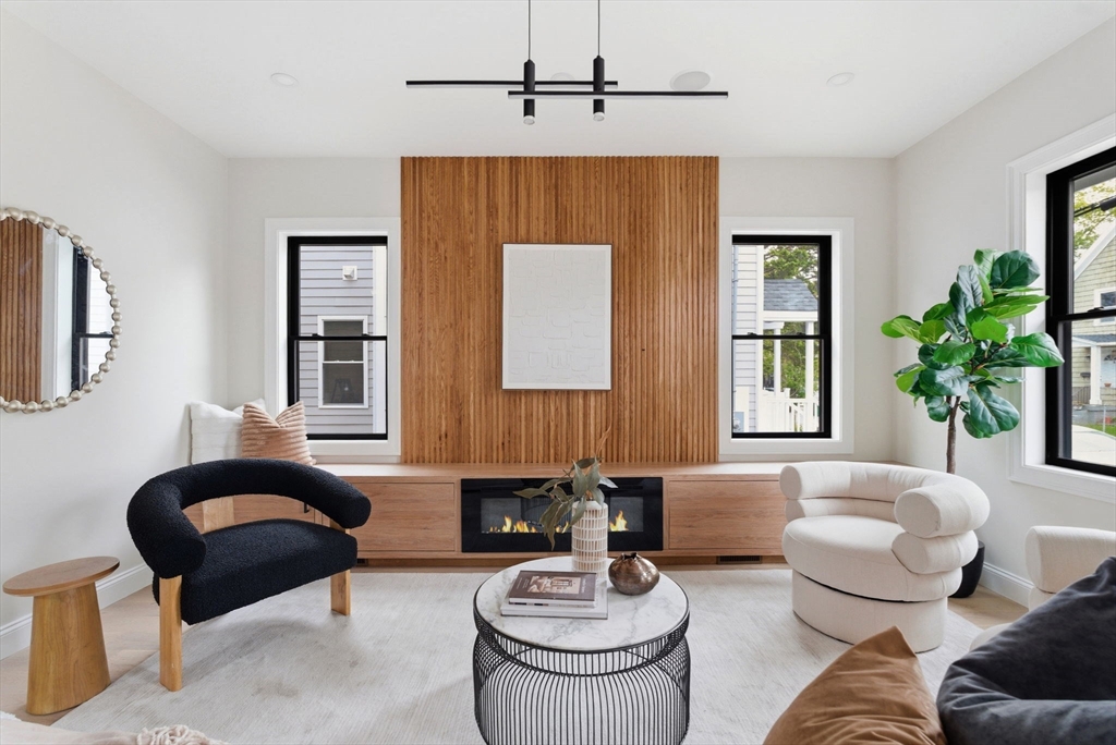 57 Myrtle St 57