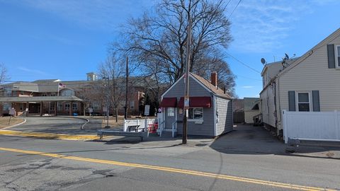 160 Lynn Peabody MA 01960