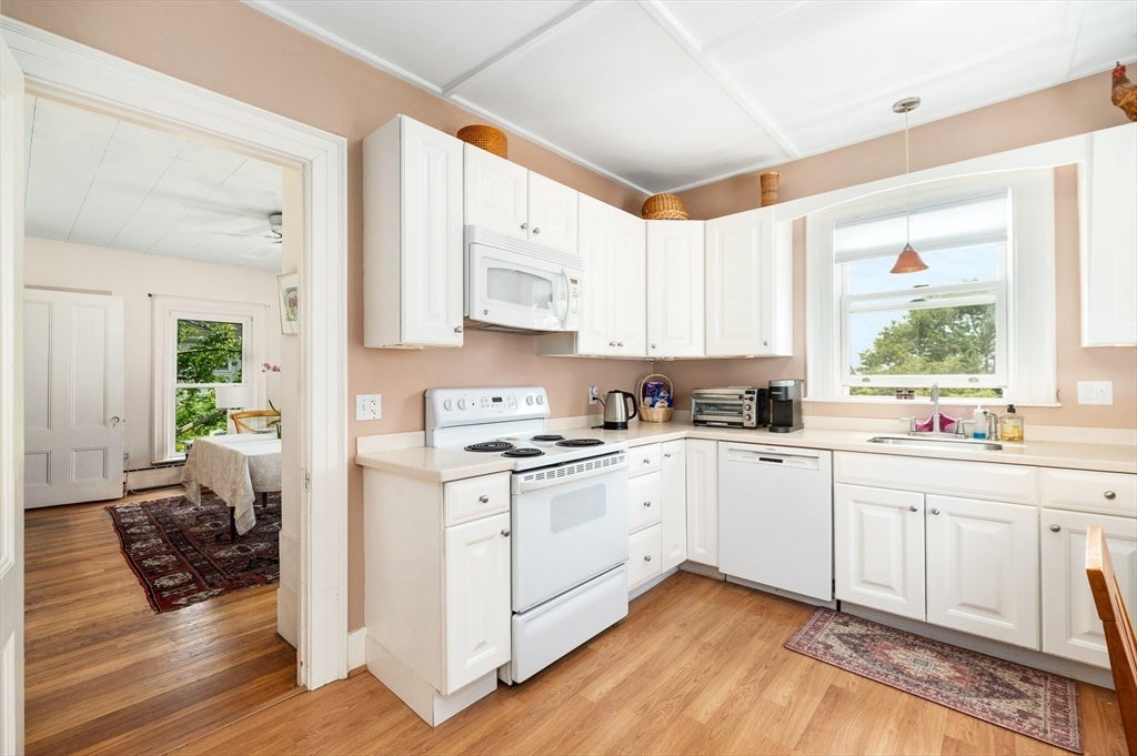 32 Blynman Avenue, Gloucester, MA, 32 Blynman Avenue, Gloucester, MA Photo #25