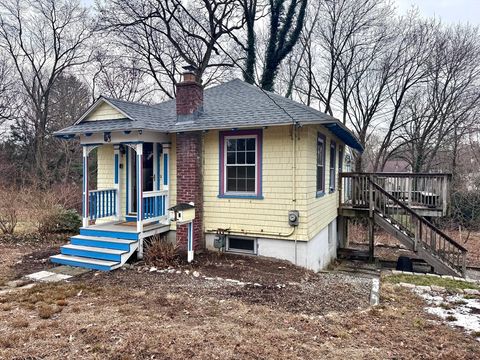 53 Circuit Road Dedham MA 02026