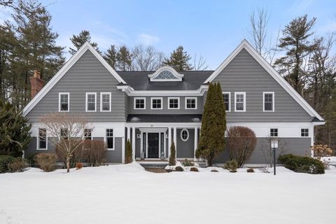 Photo of 25 Plantation Circle, Sudbury, MA 01776 (MLS # 73484618)