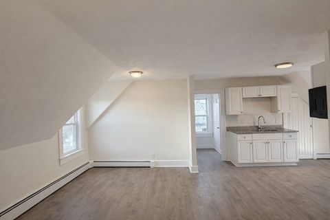Photo of 75 Haviland Ave #3, Lynn, MA 01902 (MLS # 73471919)