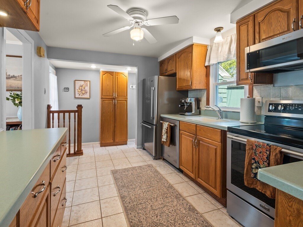 30 Kinnicutt Rd
