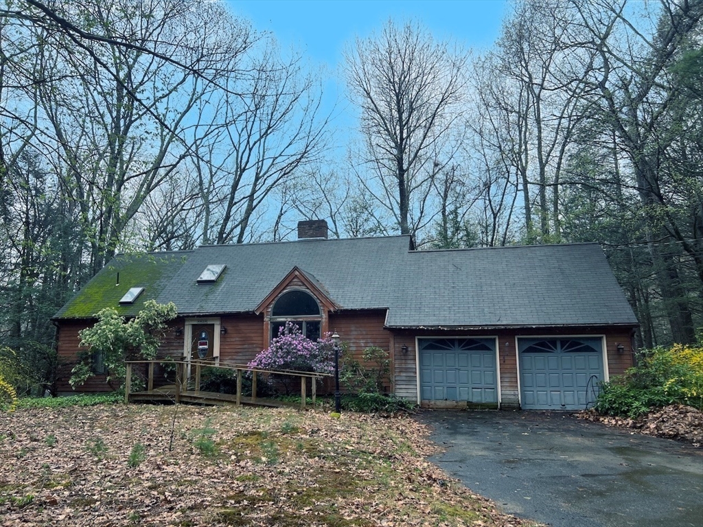 45 Honey Pot Road
