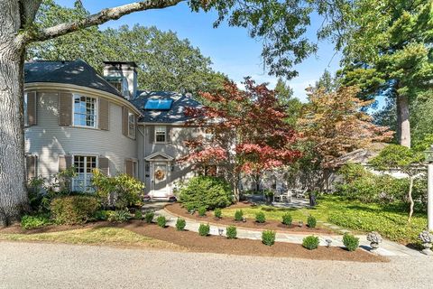 Photo of 2 Phillips Pond Rd #2, Natick, MA 01760 (MLS # 73476600)