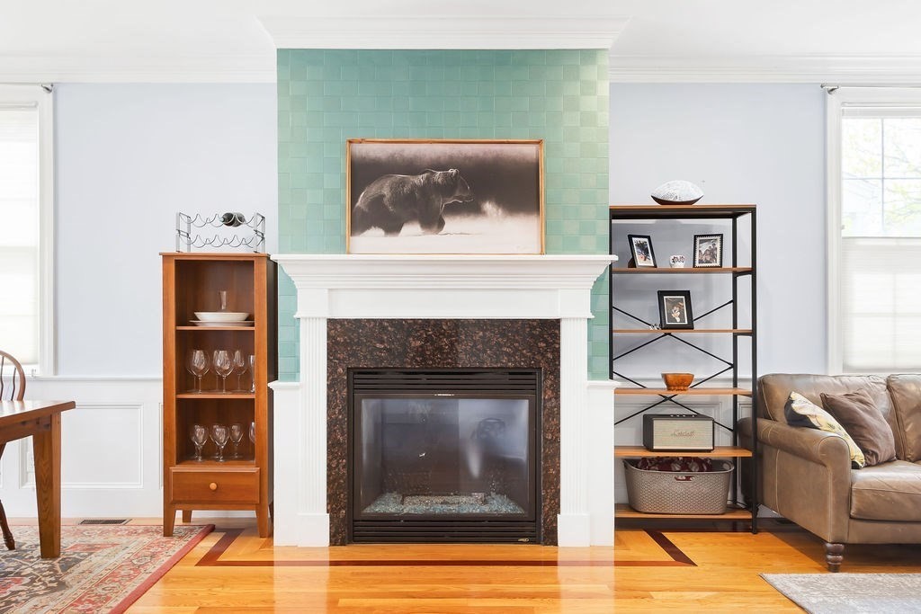437 Gallivan Blvd 437