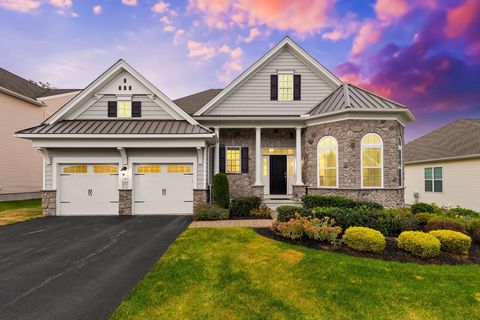 7 Sequoia Dr 7 Methuen MA 01844