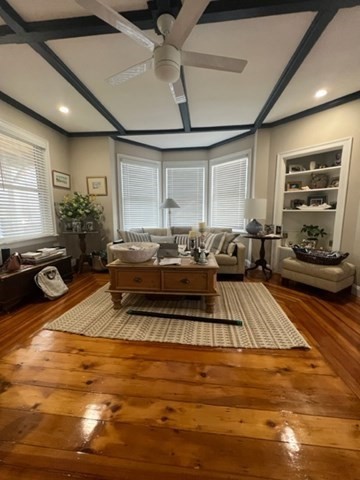 182 Pleasant 1
