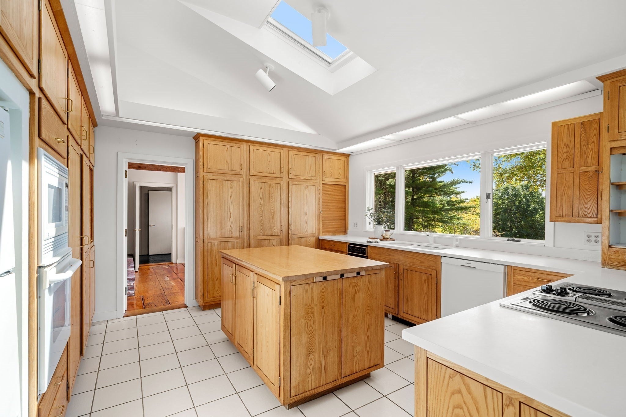 163 Indian Hill Rd, Groton, MA, 163 Indian Hill Rd, Groton, MA Photo #6