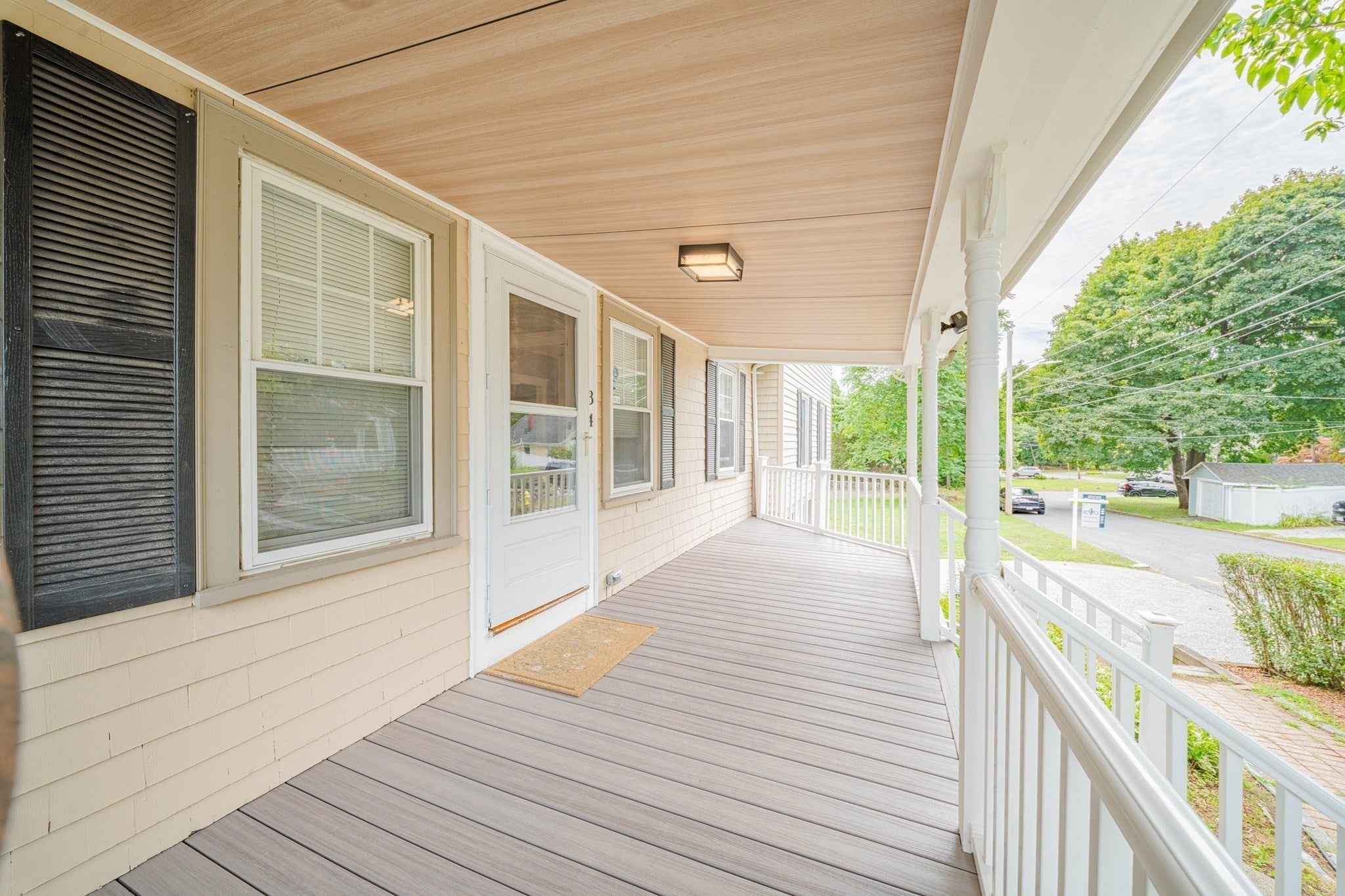 34 Dewey Ave