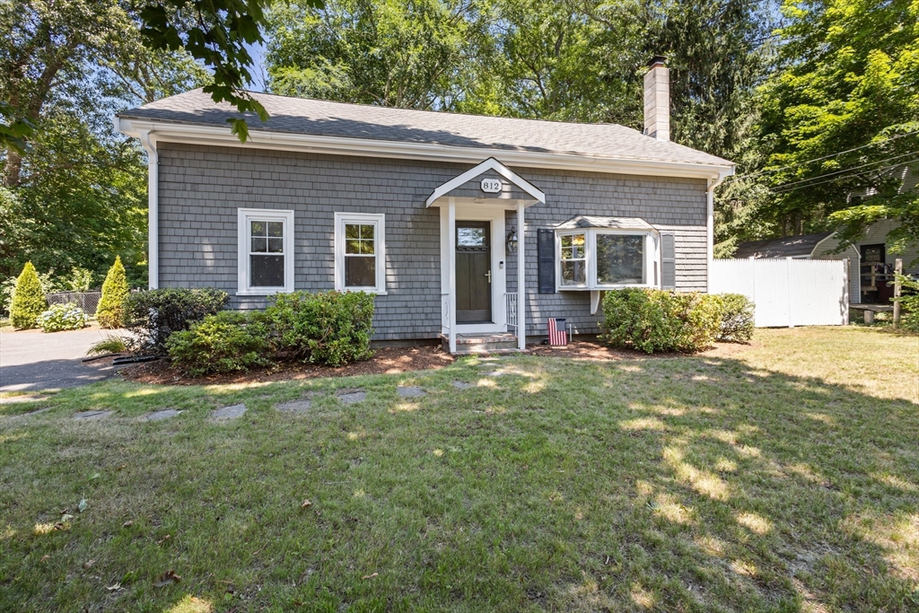 Photo 1 of 42 — 812 Plymouth St, Middleboro, MA 02346