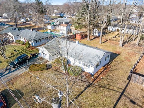 32 Tina Ave Brockton MA 02302