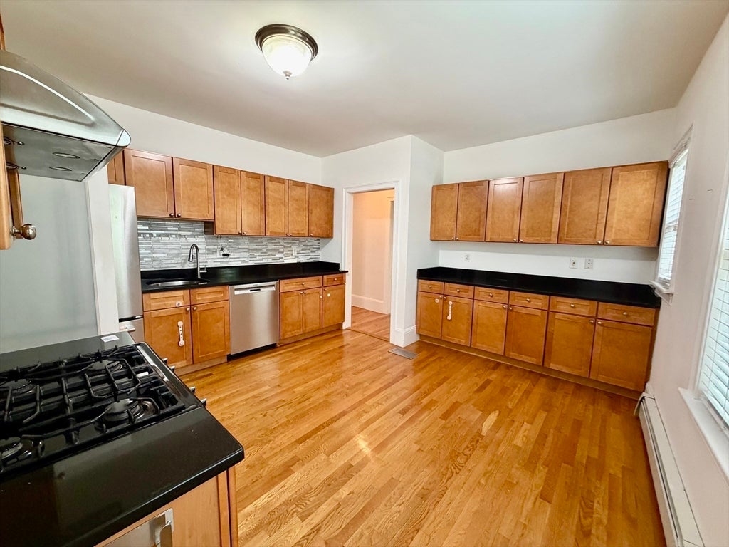 132 Middlesex Rd #1, Brookline, MA Photo #11