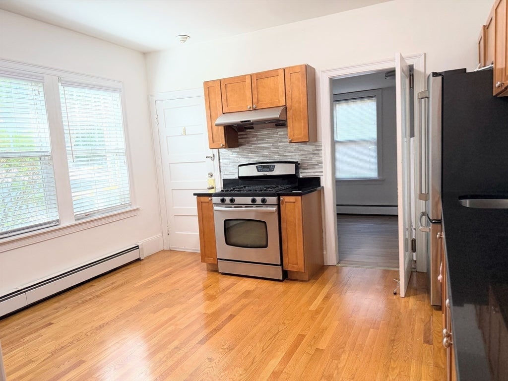 132 Middlesex Rd #1, Brookline, MA Photo #9