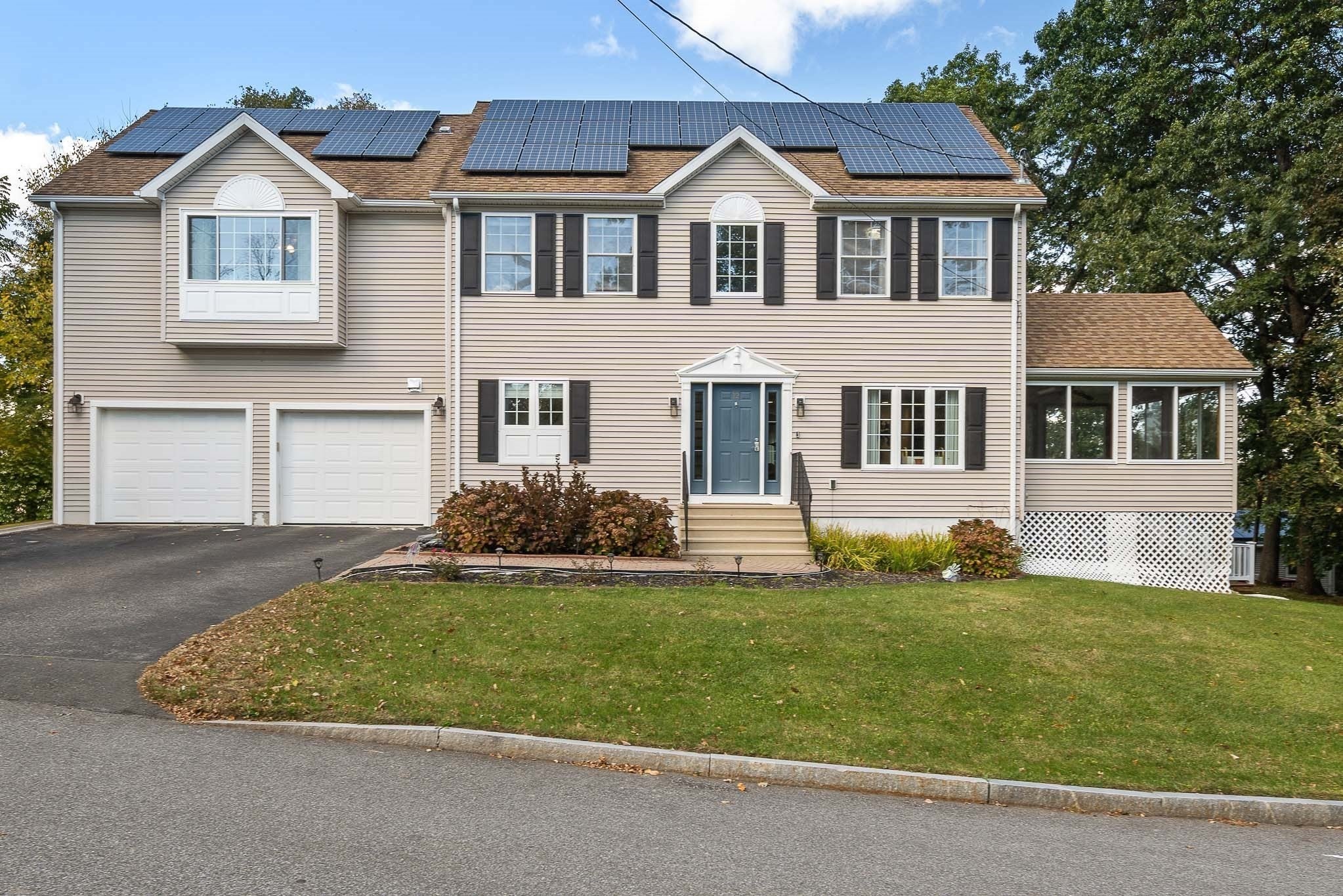 Photo of 12 Silvermine Road, Woburn, MA