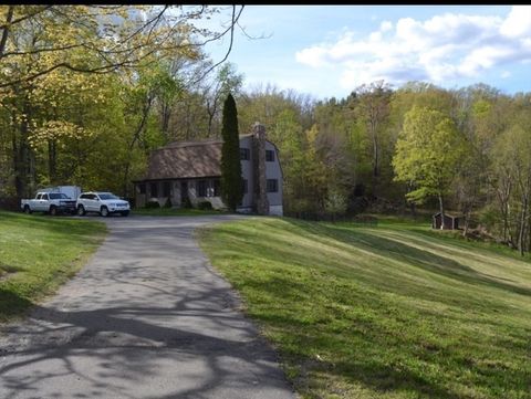 640 Main Rd Granville MA 01034